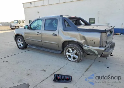 2012 Chevrolet Avalanche Ltz z USA, uszkodzony, nr VIN 3GNTKGE71CG293873